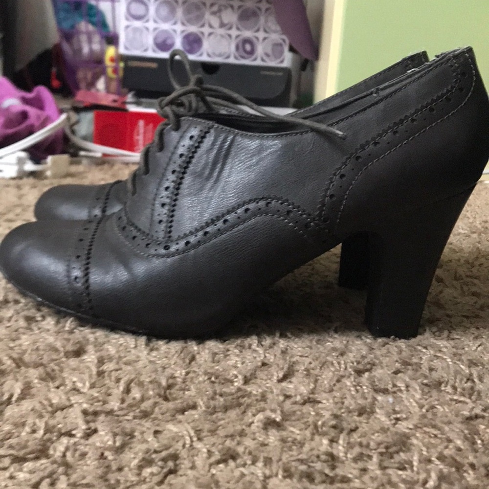 Oxford heels